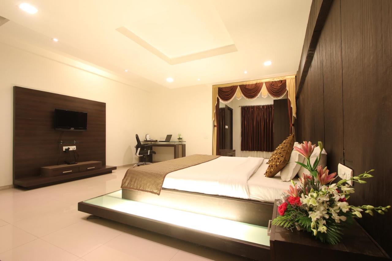 Prakruti Resort Vadodara Luaran gambar