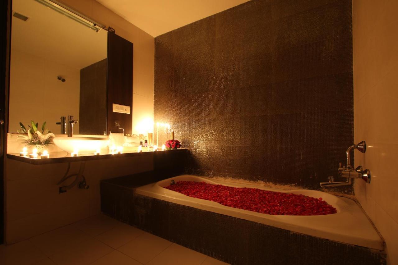 Prakruti Resort Vadodara Luaran gambar